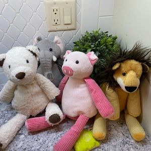Scentsy buddy bundle of 4 buddy’s